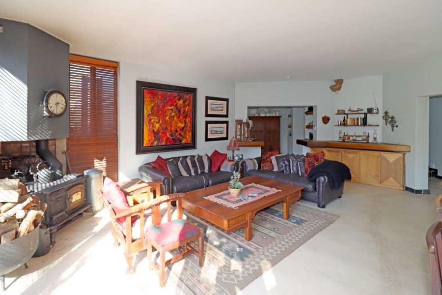 4 Bedroom Property for Sale in Hartbeespoort North West